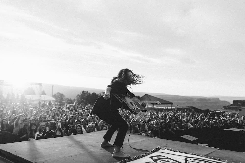 TASH SULTANA on X: See you today Nelson at Bay Dreams. I'm on early for  this one. Photo @daramunnis  / X